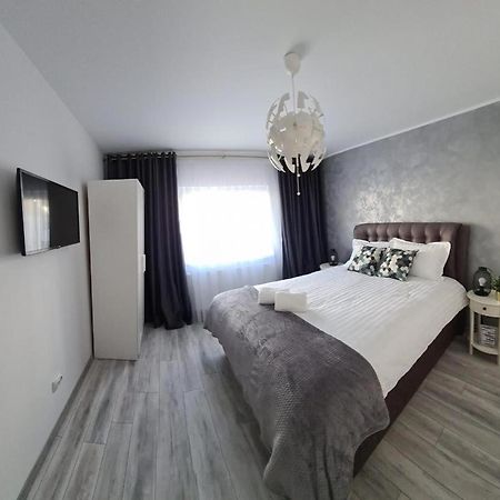Apartament Central Iulia Сибиу Экстерьер фото