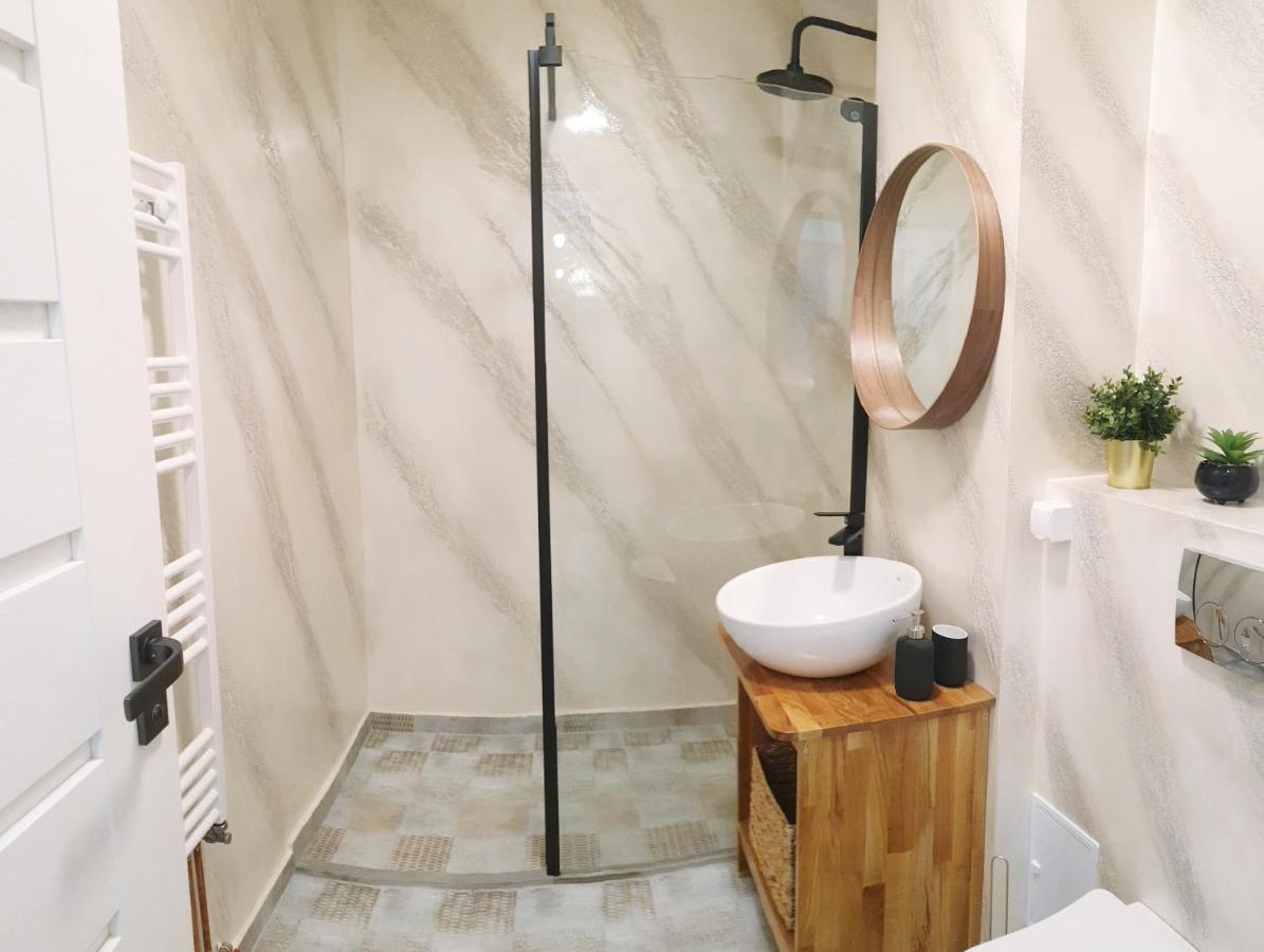 Apartament Central Iulia Сибиу Экстерьер фото